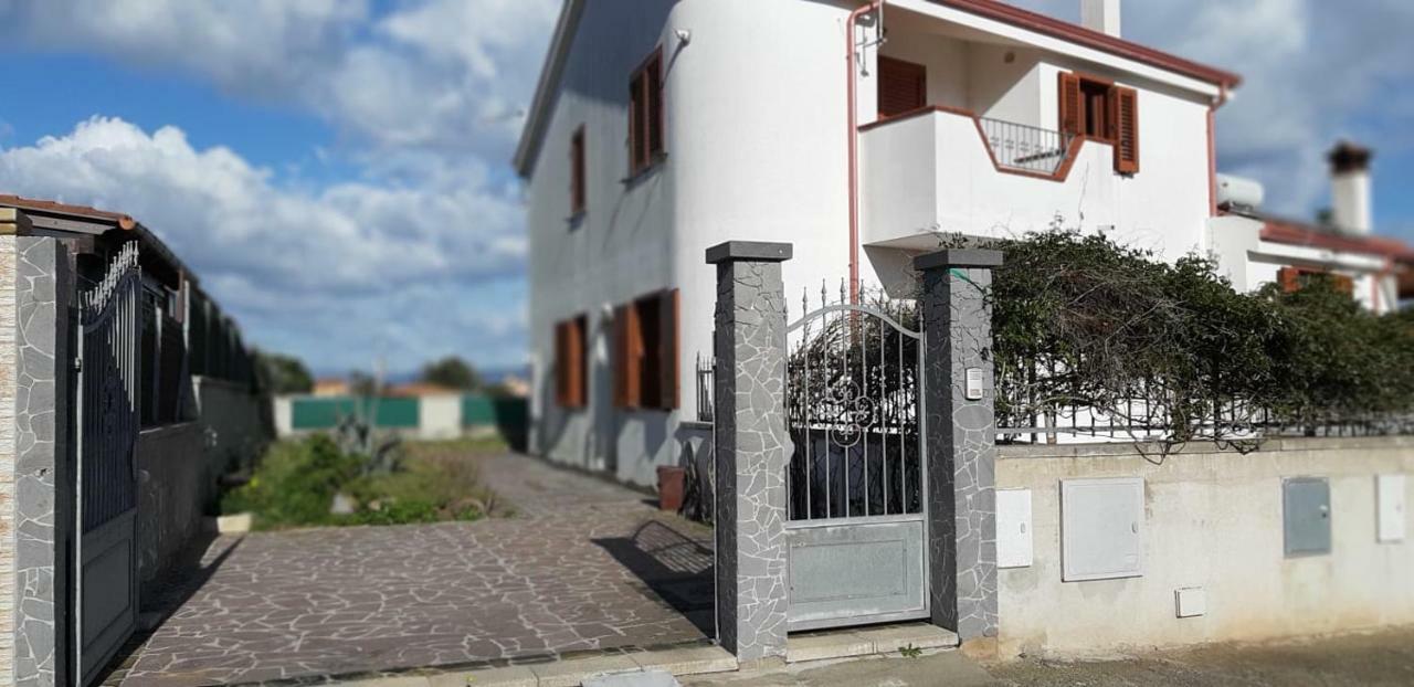 Villa Rosa SantʼAntìoco Kültér fotó